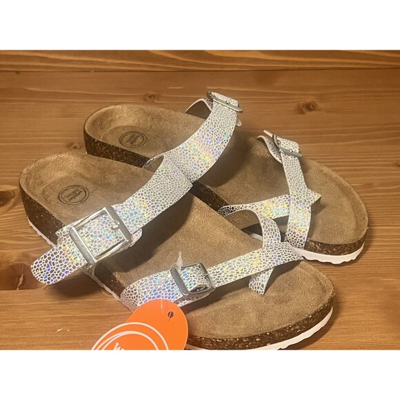 Wonder Nation Girls Silver Iridescent Footbed Thong Sandal 6 - Picture 2 of 12